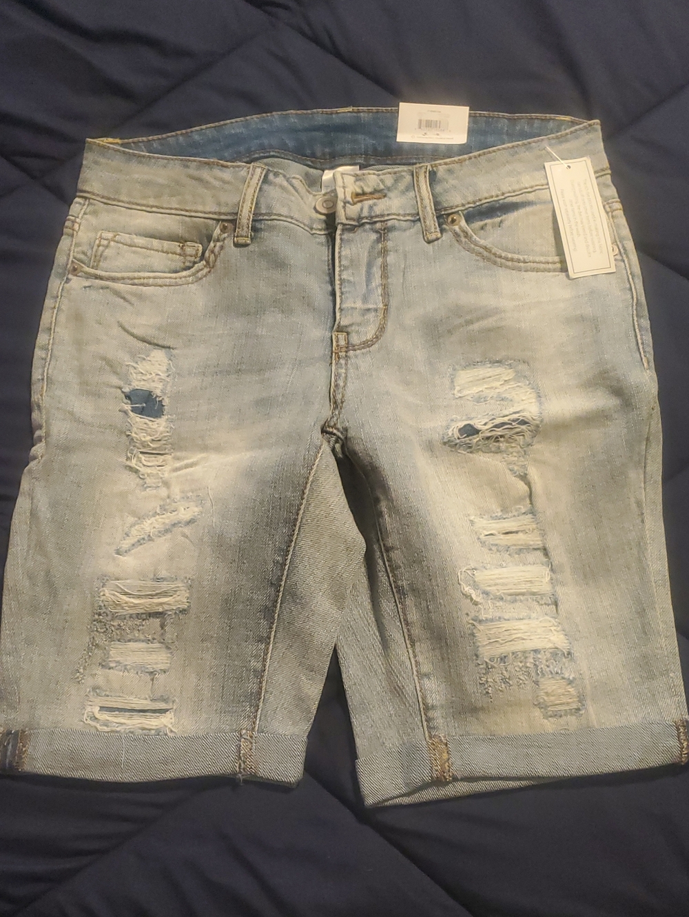 Time and Tru Light Blue Distressed Men's Relaxed Denim Shorts